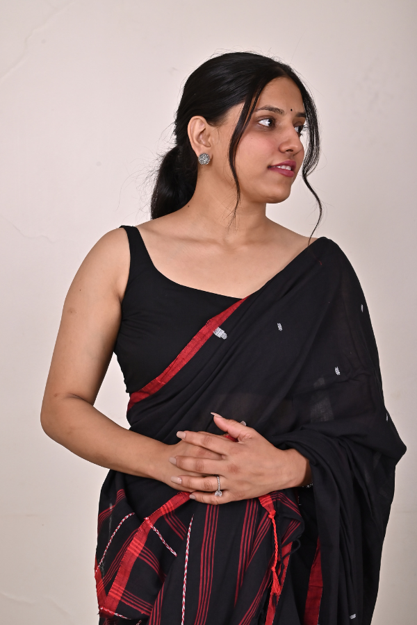 Midnight black Handwoven cotton jamdani saree