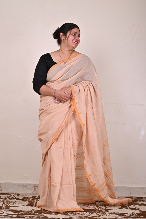 Rose beige Handwoven cotton jamdani saree