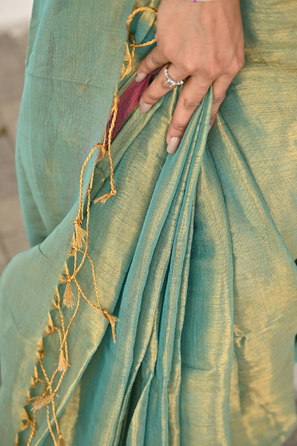 Golden Green Pure Handwoven Tissue Saree