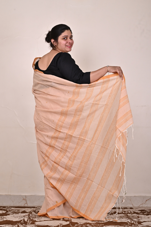 Rose beige Handwoven cotton jamdani saree