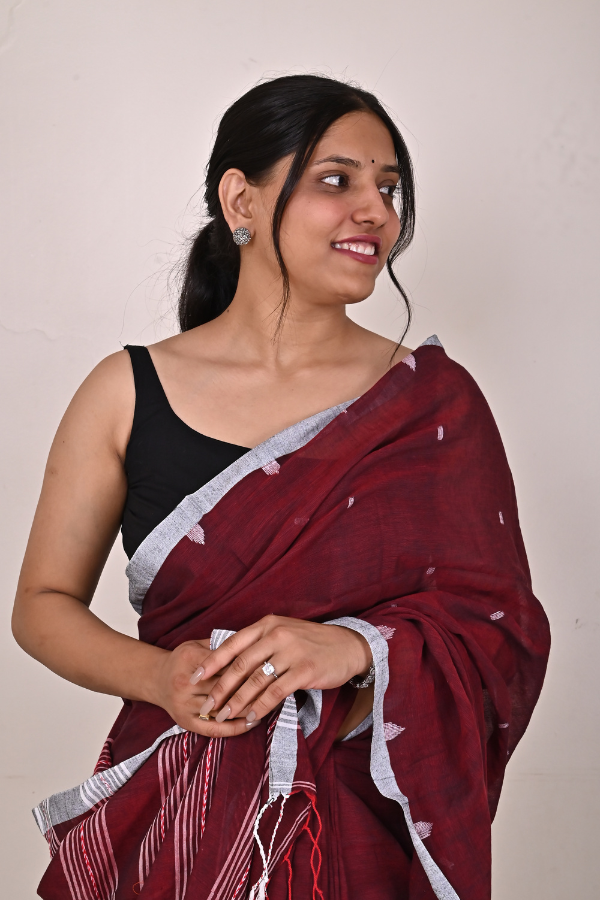 Lal ishq  Handwoven cotton jamdani saree