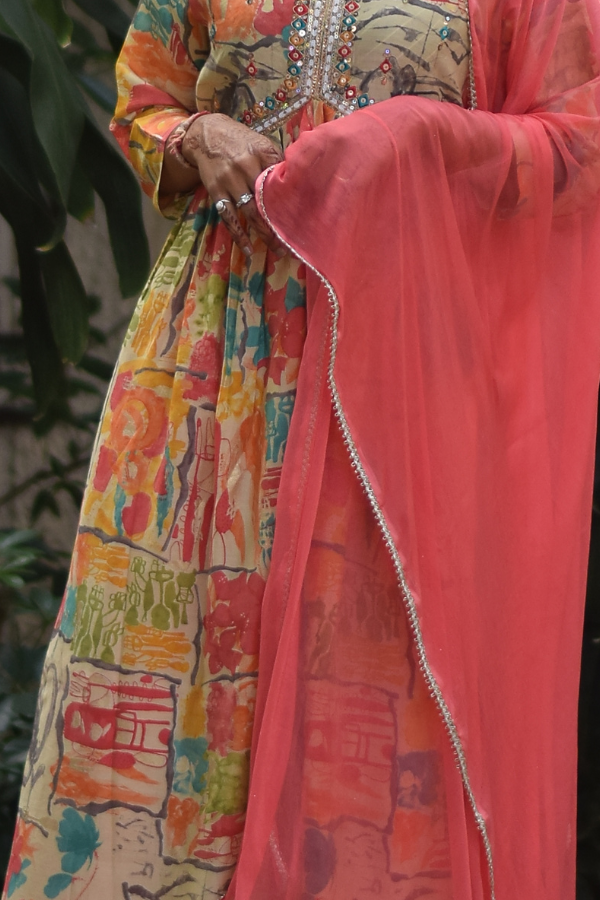 Dupatta | plain dupatta | plain dupatta with floral printed kurta set 