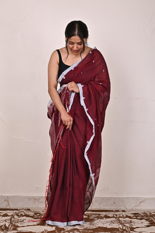 Lal ishq  Handwoven cotton jamdani saree